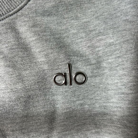 ALO sweatshirt - Picture 2 of 2